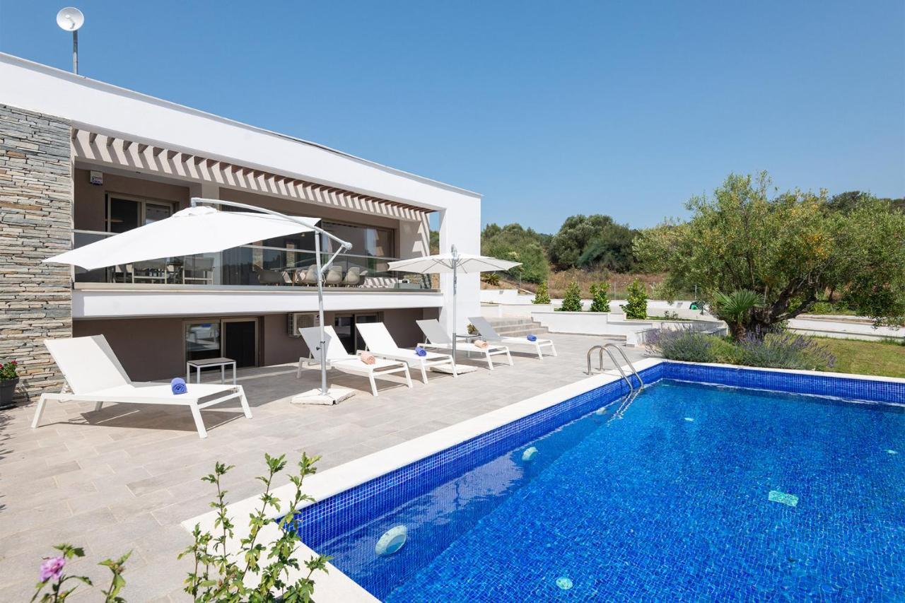 Afisia Villas Sarti Buitenkant foto