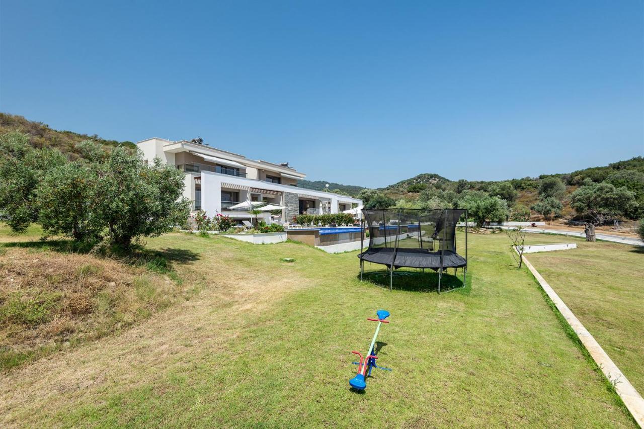 Afisia Villas Sarti Buitenkant foto